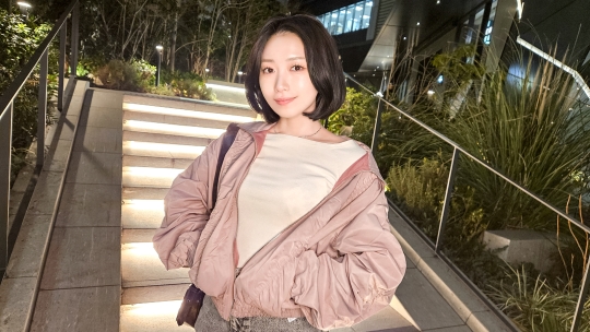 SIRO-5513被觀看就會濕潤。22歲的美容師意的生活 比起愛情，更看重快感 有著展現慾的身體，持著高性欲，卻無男友 激撩身體的自慰嗎？在鏡頭前將性慾釋放的身體──肉波狂擺的大屁股，剛交時甚至摸自己乳頭的手指，即使痙攣仍不停高潮──揭露性癖好的自我挑釁檔案』【初次拍攝】在網路上報名成為AV演員→AV體驗拍攝 2392 - AV大平台 - 中文字幕，成人影片，AV，國產，線上看