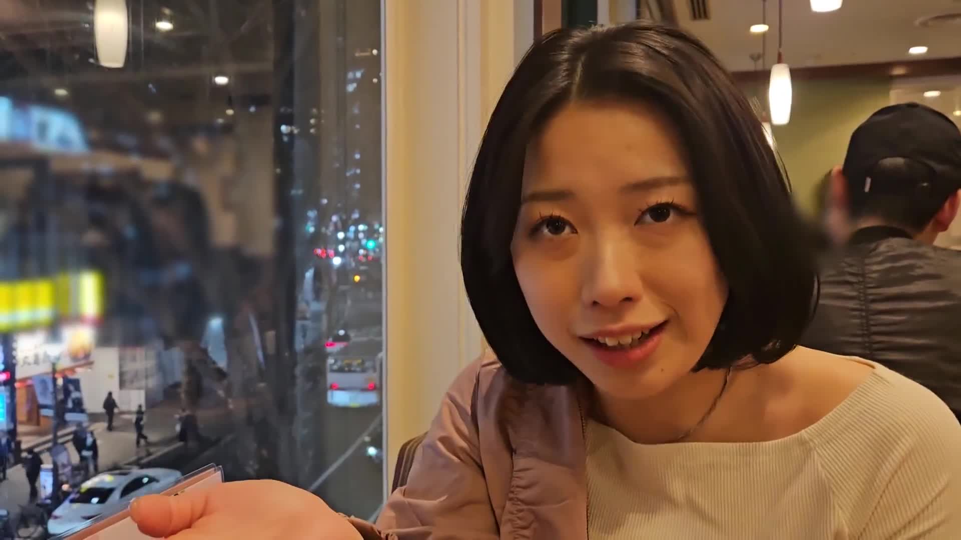 被觀看就會濕潤。22歲的美容師意的生活 比起愛情，更看重快感 有著展現慾的身體，持著高性欲，卻無男友 激撩身體的自慰嗎？在鏡頭前將性慾釋放的身體──肉波狂擺的大屁股，剛交時甚至摸自己乳頭的手指，即使痙攣仍不停高潮──揭露性癖好的自我挑釁檔案』【初次拍攝】在網路上報名成為AV演員→AV體驗拍攝 2392 - AV大平台 - 中文字幕，成人影片，AV，國產，線上看