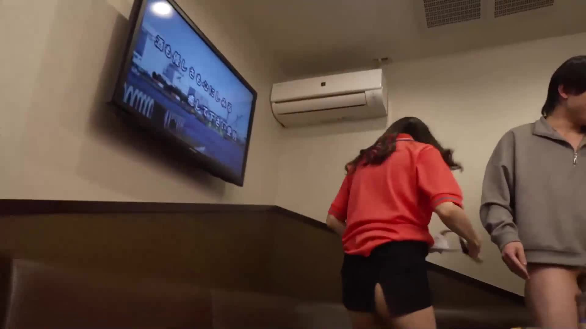 [AI解碼版]誰都可以無限插放！卡拉OK編 曲目無限！插放無限！除了包房費用外，支付月費後，店內女性就是客人…… - AV大平台 - 中文字幕，成人影片，AV，國產，線上看