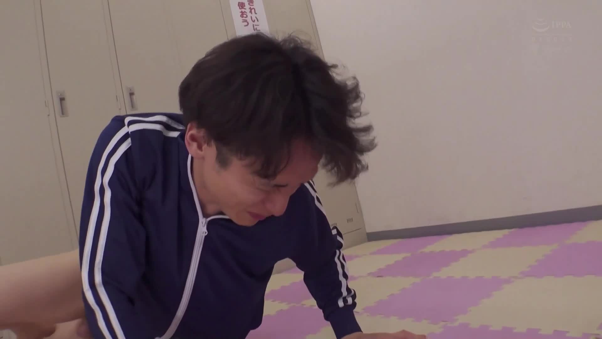 [AI解碼版]立即在這裡一發吧！惹人誘惑的小惡魔色女幼馴染每個休息時間都在勾引我！無法忍受，馬上插入並反覆進行短時間內射後庭猛烈抽插！新井里真 - AV大平台 - 中文字幕，成人影片，AV，國產，線上看