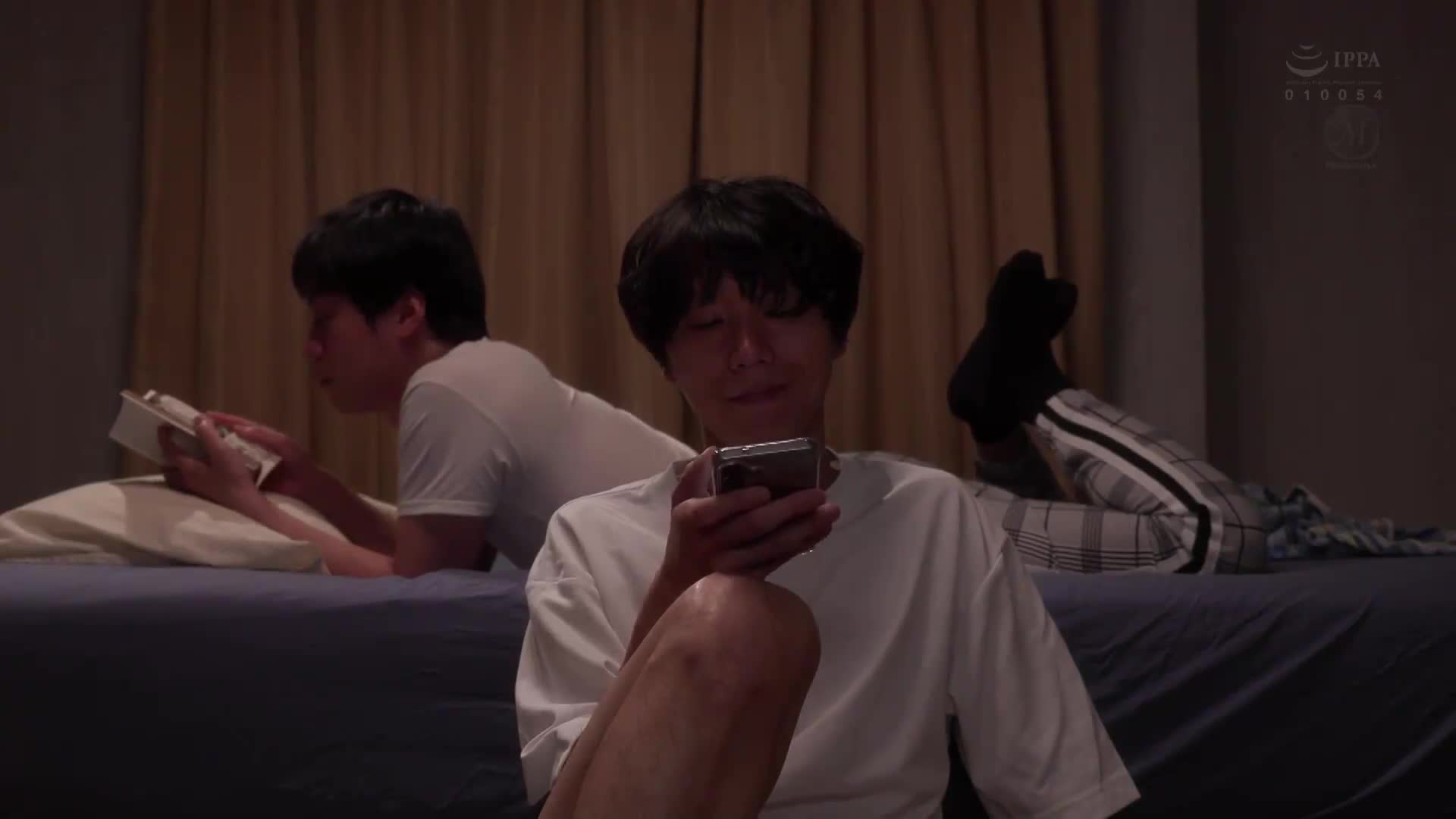 [AI解碼版]兒子的朋友已經持續成為性伴侶5年了- 和年輕人不當的肉體遊戲…沉溺於內射的情慾交纏。椎名由奈 - AV大平台 - 中文字幕，成人影片，AV，國產，線上看