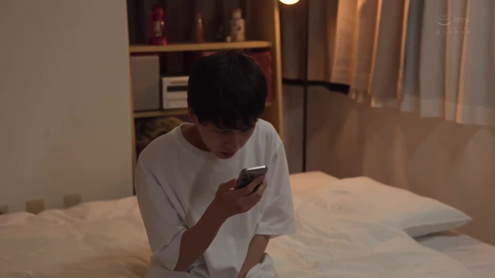 [AI解碼版]《Re:Fire》因母親成為朋友而達到累計15萬次下載！！超越被親友搶走母親的悔恨，興奮地看著母親和親友的甜蜜戀愛NTR！！友田真希 - AV大平台 - 中文字幕，成人影片，AV，國產，線上看