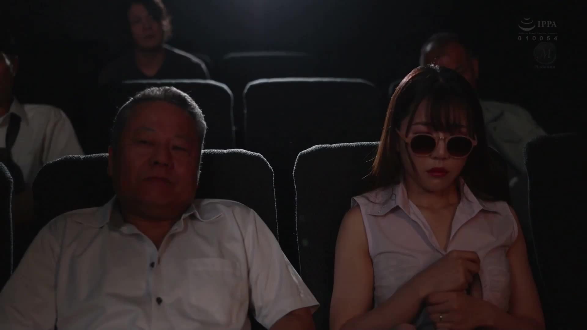 [AI解碼版]背德的寢取劇場房間 被低俗男人醜陋的肉棒玷污的貞潔妻子 一乃葵 - AV大平台 - 中文字幕，成人影片，AV，國產，線上看