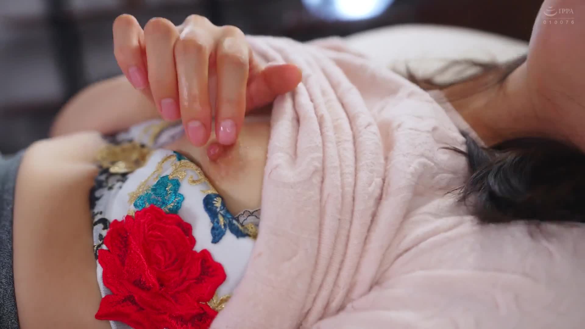 那位漂亮鄰居的妻子是三池小春 - AV大平台 - 中文字幕，成人影片，AV，國產，線上看