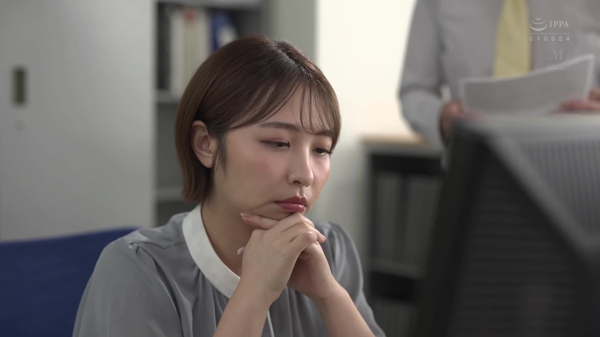 [AI解碼版]「平常我不會做這樣的事情...」正經堅毅的里帆課長喝醉後竟然發生了驚人改變！？只有我知道的G罩杯人妻女上司發情不倫中出 宍戸里帆 - AV大平台 - 中文字幕，成人影片，AV，國產，線上看