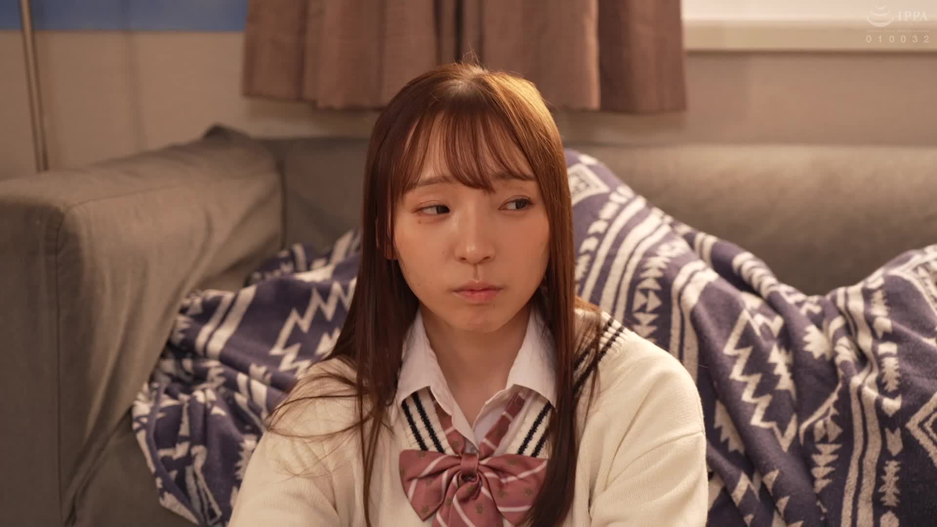 慢慢插入×無聲射精『不行…插那麼深會出聲的』『不能動作太猛烈…出聲會被發現的…』我錯誤地在女友睡覺時動了親友（女性朋友）！當女友沒醒來時，我慢慢插入… - AV大平台 - 中文字幕，成人影片，AV，國產，線上看