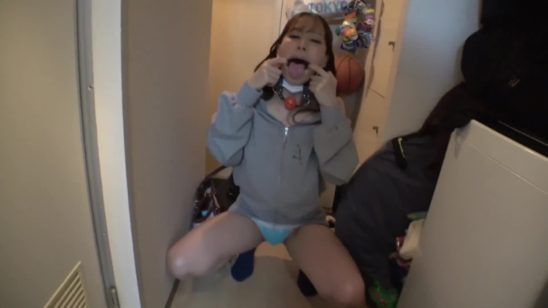 【徹底的M女，出租中】M指數太高，一般男子無法滿足...真正的 Masochist女。舌頭舞弄，痙攣白目高潮。直到時間結束，盡情享受。M就是無所不能。因為是M嘛……。【Masochist的快遞服務】 - AV大平台 - 中文字幕，成人影片，AV，國產，線上看