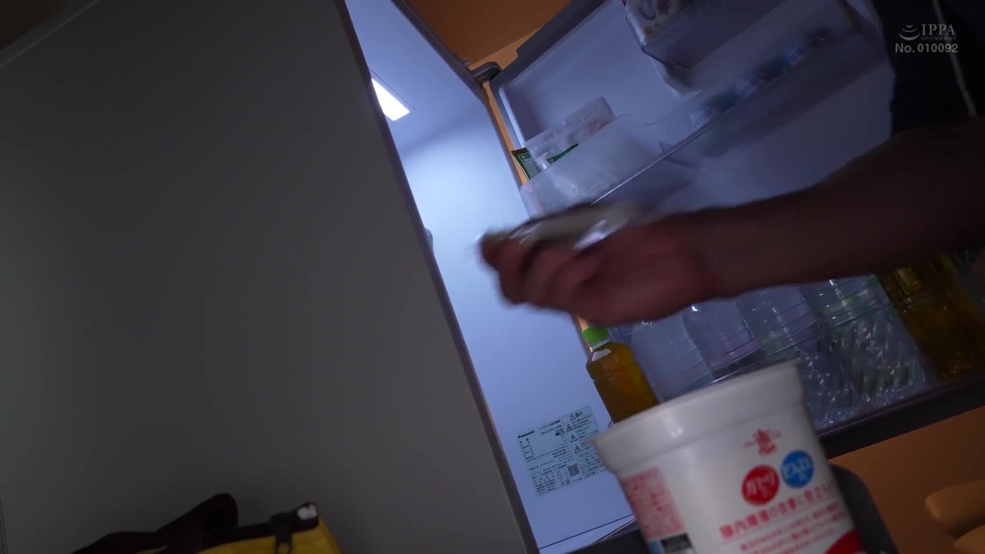 鐵壁防衛被彌●破壞！只提供健全服務的嚴肅巨乳按摩女郎被釘爆胸部搖晃（（腦震盪））強●姦 - AV大平台 - 中文字幕，成人影片，AV，國產，線上看