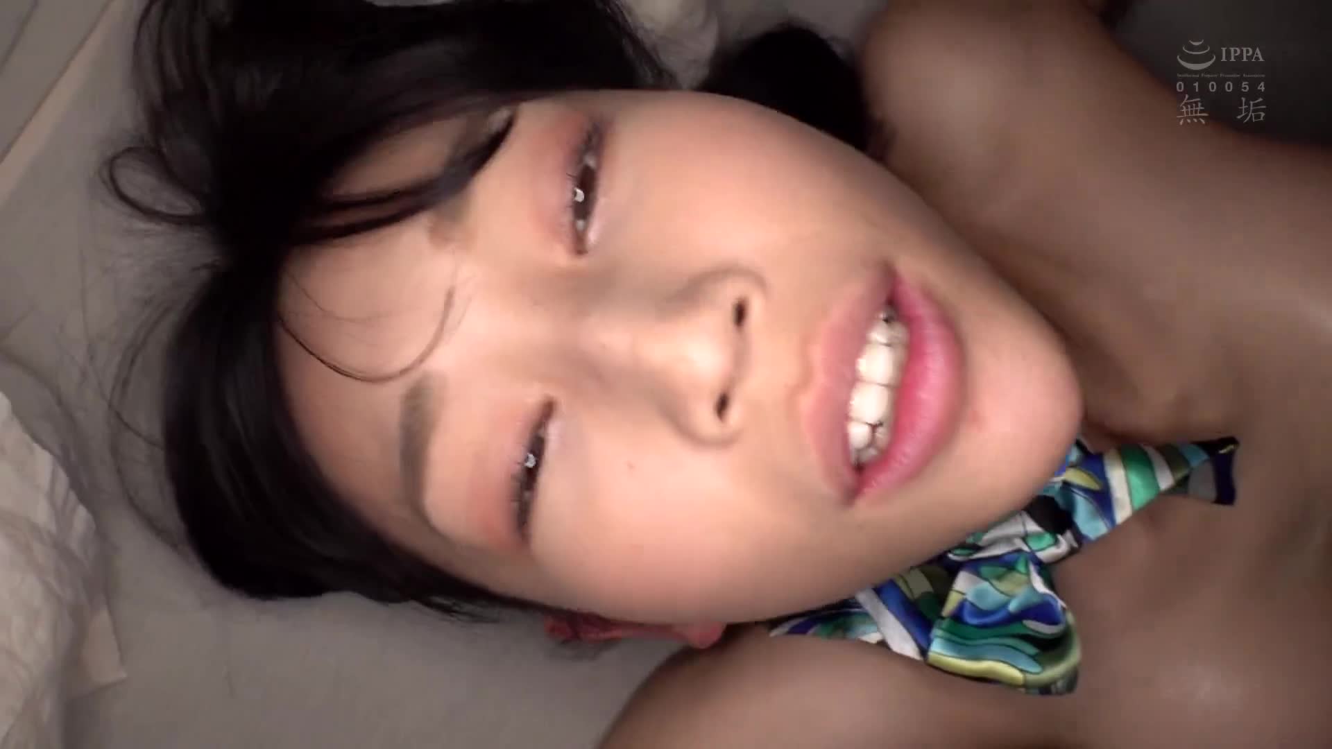 職業制服。想要和工作穿著制服的女孩發生性關係。在美容診所工作的巨乳美人和變態性愛 白濱果步 - AV大平台 - 中文字幕，成人影片，AV，國產，線上看