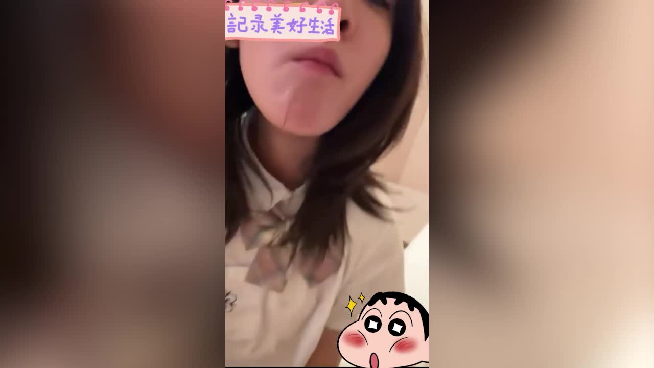 外表清純的19歲極品拜金女性癮極大堪稱人間肉便器，瘋狂舔雞瘋狂口爆，姿勢大膽，堪稱人間飛機杯~ - AV大平台 - 中文字幕，成人影片，AV，國產，線上看